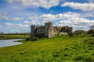 castelo medieval que você poderá ver no seu intercâmbio no país de gales